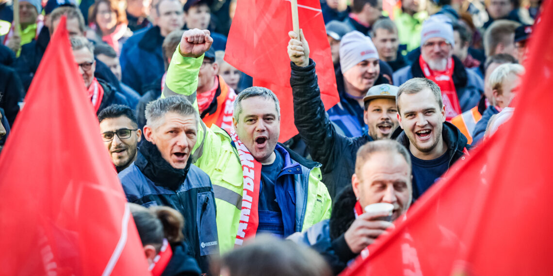 Tarifeinigung in der Metall- und Elektroindustrie in NRW erzielt