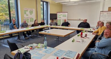 Arbeitskreis Vertrauensleute lernt „Angestellte“ im Betrieb ganz neu kennen