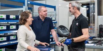 Beschäftigte reden mit: Wie Mitbestimmung im Betrieb funktioniert und was sie bringt