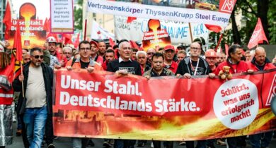 Stahldemo vor Wirtschaftsministerium - Beschäftigte machen Druck in Berlin