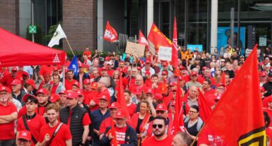 Münsterland Proteste: Rund 400 Menschen setzen Zeichen für den Sozialstaat